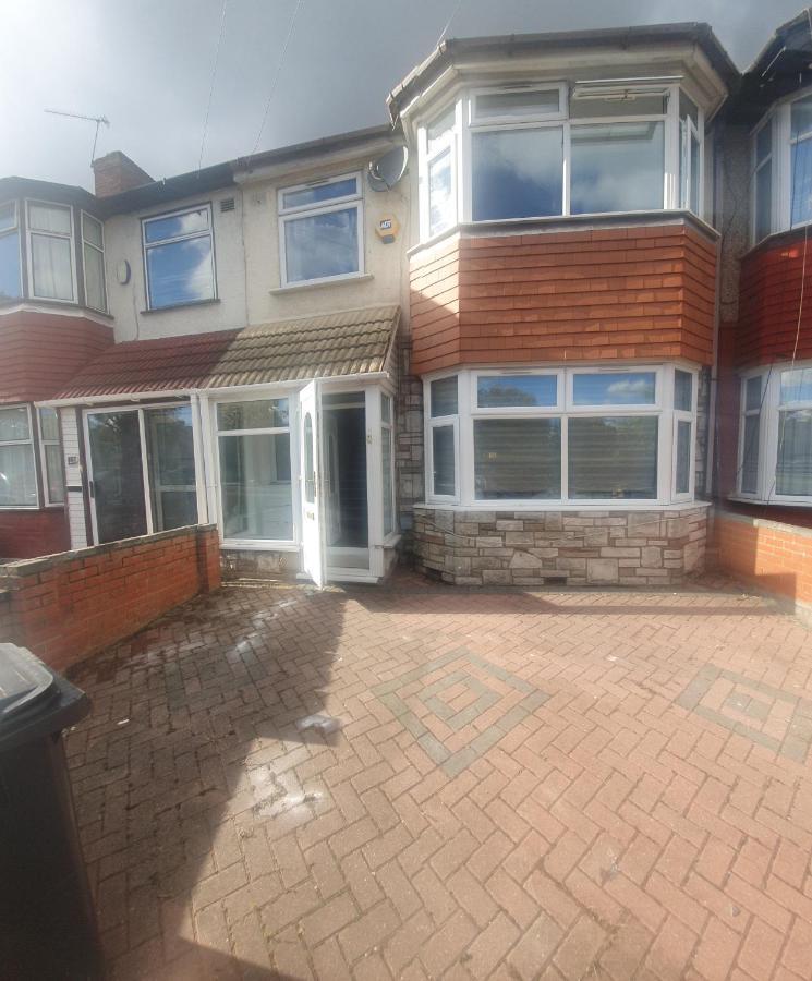 Harington Homes Palmers Green Luaran gambar